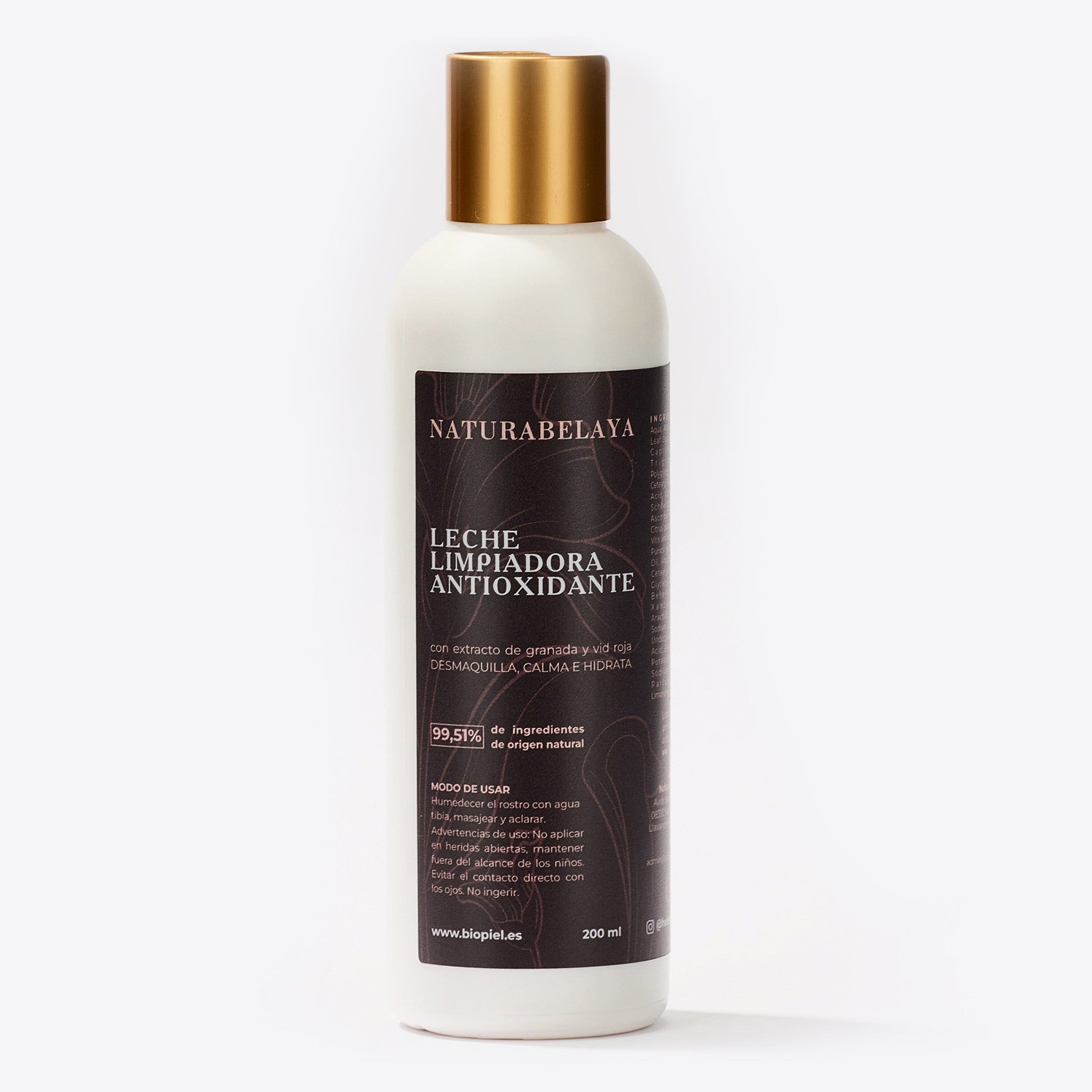 Le lait démaquillant ANTIOXYDANT démaquille, apaise et hydrate